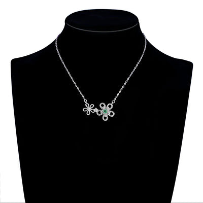 Collar de Plata S925 con Colgante Esmeralda - Diseño Floral Elegante para Toda la Familia - Image 6