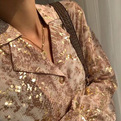 Blusa Larga Estampado Serpiente con Lentejuelas y Cuello Sastre - Image 4