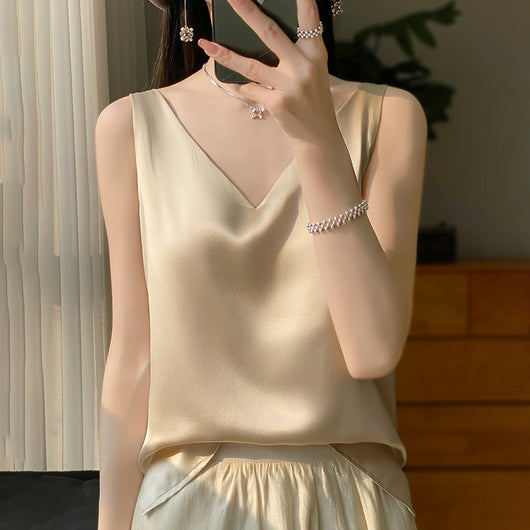 Blusa Suelta sin Mangas con Base Satinada Sedosa - Image 12