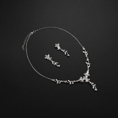 Conjunto de Collar y Aretes de Aleación con Diamantes y Motivo Floral - Image 9