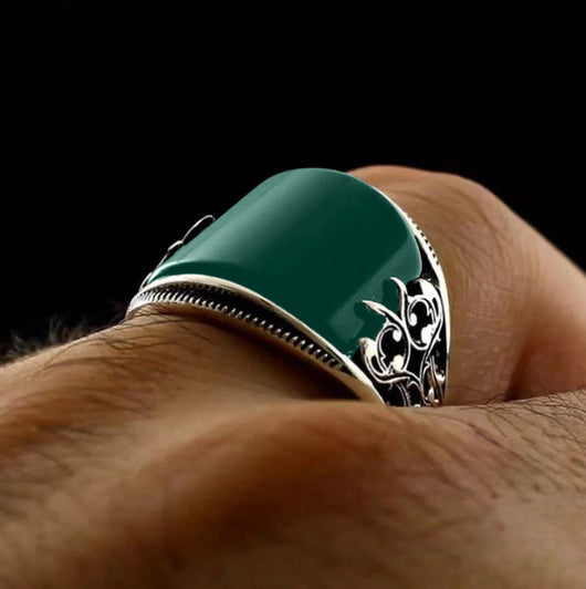 Anillo para Hombre con Diseño Vintage Grabado - Image 2