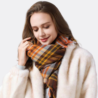 Pañoleta Cuadrada Escocesa Otoño Invierno - Diseño Europeo Americano - Image 4