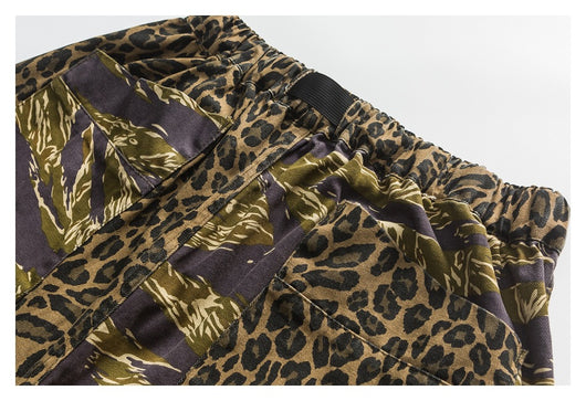 Shorts Cargo Camuflado con Estampado Leopardo - Unisex - Image 11
