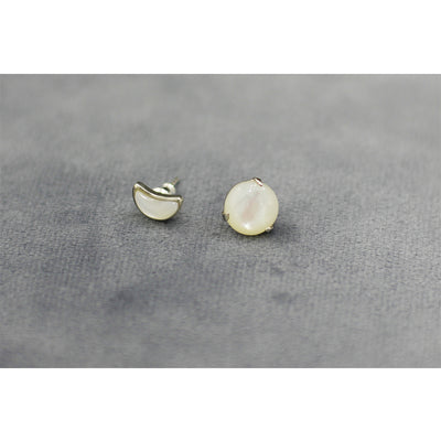 Aretes Sol y Luna con Diseño Elegante y Compacto - Image 2