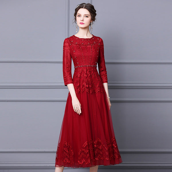 Vestido Slim Fit Elegante con Detalles Diamante - Image 11