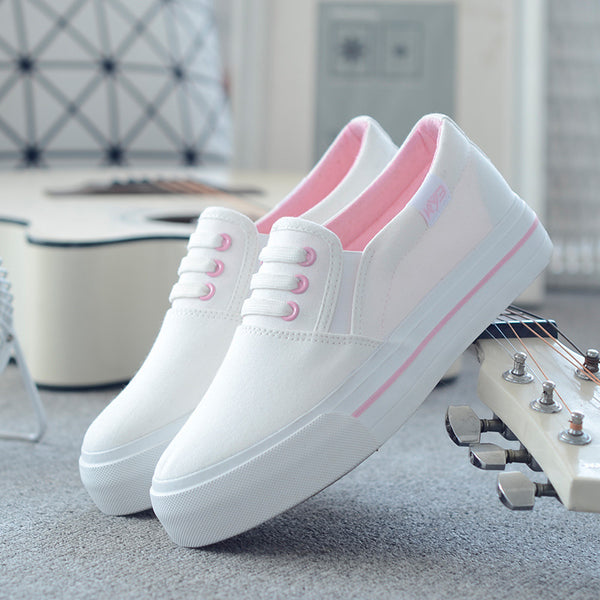 Zapatos Blancos Cómodos sin Cordones para Estudiantes - Diseño Minimalista