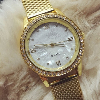 Reloj Electrónico Unisex con Pulsera de Malla Dorada