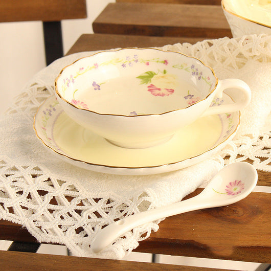 Juego de Tazas de Café Estilo Europeo en Cerámica - Image 4