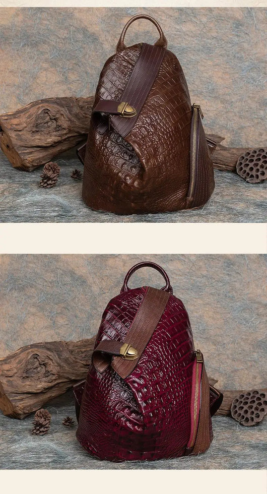 Mochila Vintage Estilo Chino con Patrón de Peces en Cuero Repujado - Image 10