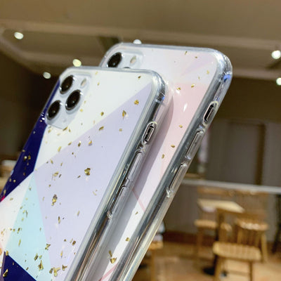 Funda para celular con diseño geométrico colorido - Image 7