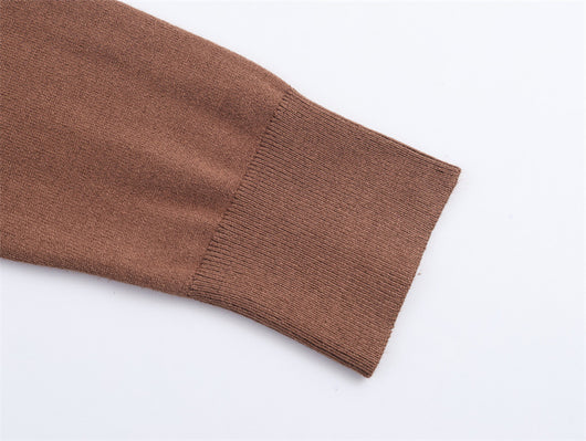Cardigan Elegante de Cuello Redondo y Manga Larga con Detalles de Joyería - Image 5