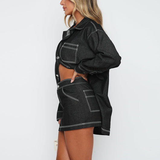 Conjunto Retro Denim: Chaqueta y Falda Corta Casual para Mujer - Image 4