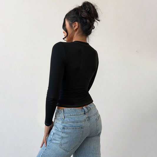 Blusa Corta con Diseño de Moño Elegante y Manga Larga - Image 2