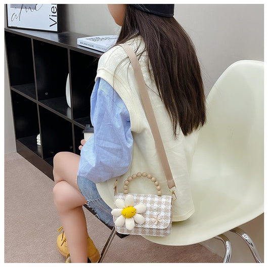 Bolso Crossbody Cuadros Marrones con Detalle Pearl - Image 20