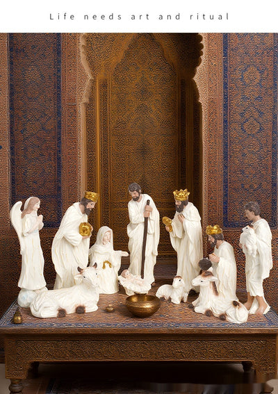Juego de 11 Adornos Navideños Religiosos en Resina - Image 12