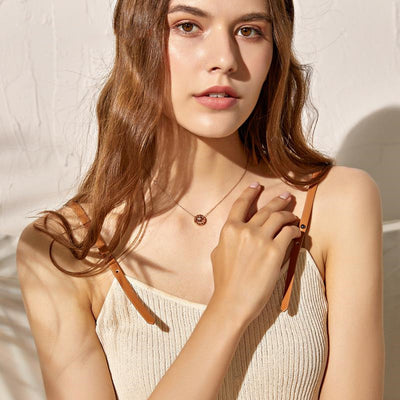 Collar Cadena de Acero Titanio Lujo Minimalista para Mujer - Image 7