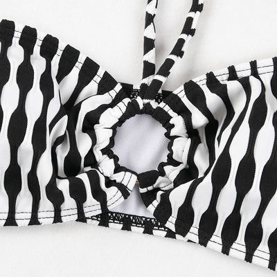 Bikini Dos Piezas Tubo con Pieza de Tres Partes - Image 9