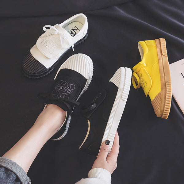 Zapatillas Blancas Minimalistas de Lona Coreana para Mujer