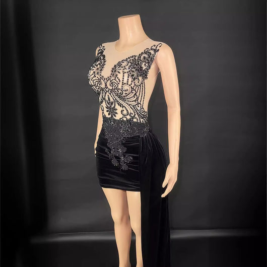 Vestido de Noche Elegante con Cola Lateral para Cantantes y Eventos - Image 3