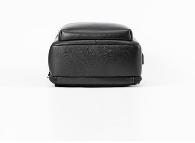 Mochila Ejecutiva de Cuero con Carga USB y Gran Capacidad - Image 13