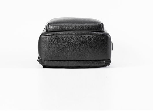 Mochila Ejecutiva de Cuero con Carga USB y Gran Capacidad - Image 13
