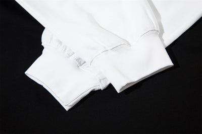Playera Estampada con Patrón de Letras para Hombre - Image 7