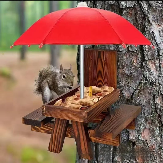 Comedero de Madera para Ardillas y Pequeños Animales con Banco - Image 5
