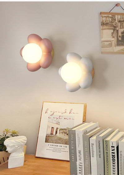 Lámpara de Pared Infantil Flor - Luz Moderna Estilo Crema para Dormitorio - Image 23