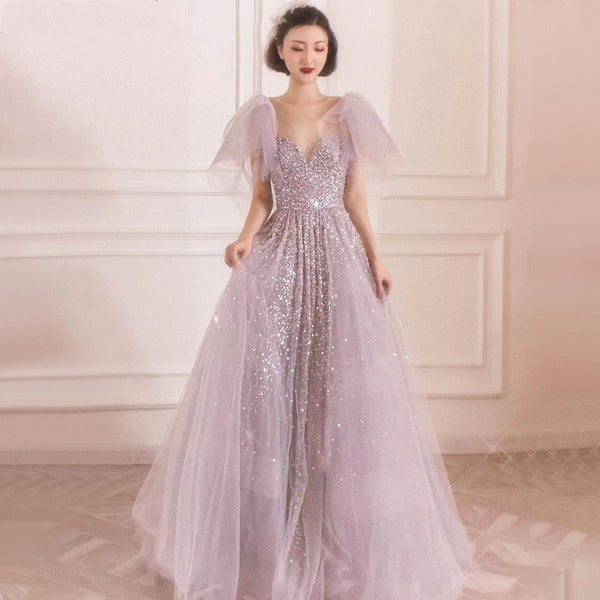 Vestido de Lujo Gris con Mangas Volantes - Elegancia Sofisticada para Eventos