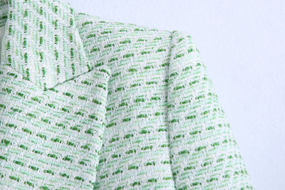 Conjunto de 3 Piezas: Blazer Cuadrille, Tank Top Abotonado y Falda Plisada Mini - Image 19