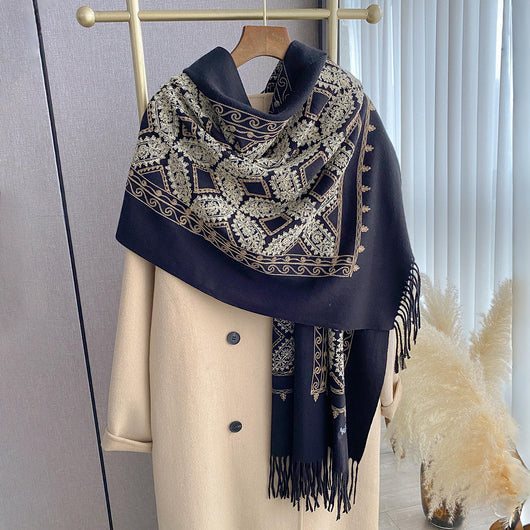 Chal Bordado con Flecos y Patrón Jacquard Geométrico para Mujer - Image 19