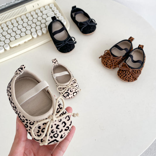 Zapatos Suaves para Bebé Niña Primavera Otoño con Moño Mariposa y Estampado Leopardo