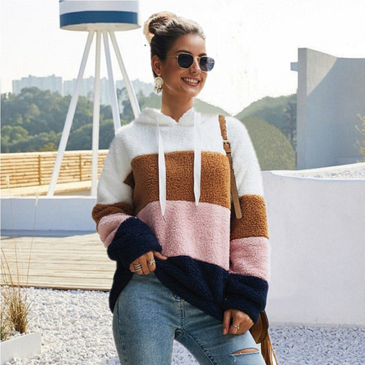 Sudadera Hoodie de Mujer con Pespuntes y Forro Polar - Image 6