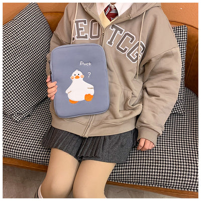 Funda para Tablet con Bordado de Pato Kawaii - Diseño Exclusivo - Image 10