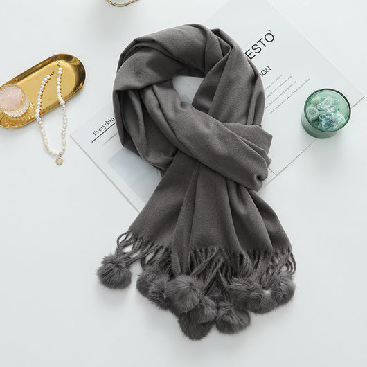 Capa Elegante para Mujer con Pompones - Mezcla de Cachemira y Lana - Image 9