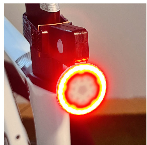 Luz Trasera para Bicicleta con Diseño Adorable - Image 5