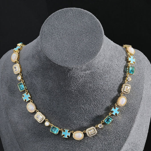 Collar Crucifijo para Hombre con Diseño de Gota Mixta y Efecto Aceite - Image 11