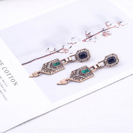 Aretes de Cristal Esmeralda - Diseño Elegante y Sofisticado - Image 2