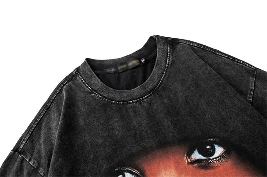 Camiseta Estampada con Retrato para Hombre - Image 11