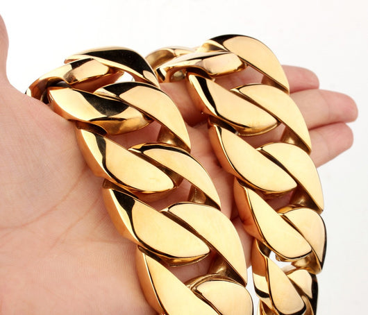 Collar de Acero de Titanio para Hombre | Diseño Moderno y Duradero - Image 2