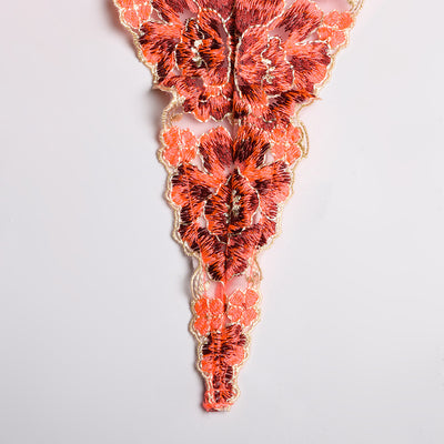 Conjunto de Lencería Bordada de Diseño Industrial para Mujer - Image 17