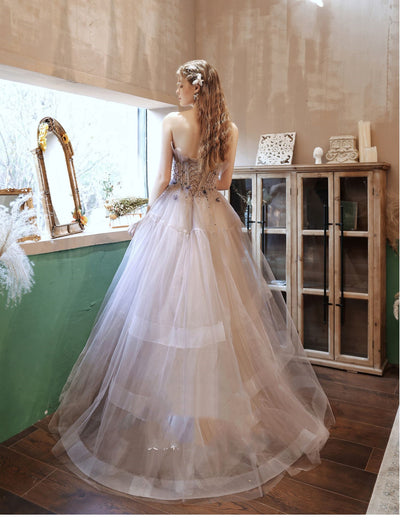 Falda de Noche Elegante con Escote - Diseño Nupcial y Eventos Especiales - Image 3