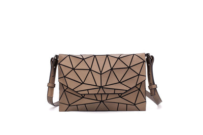 Bolsa Cuadrada Lingge de Hombro - Versátil y Elegante - Image 6