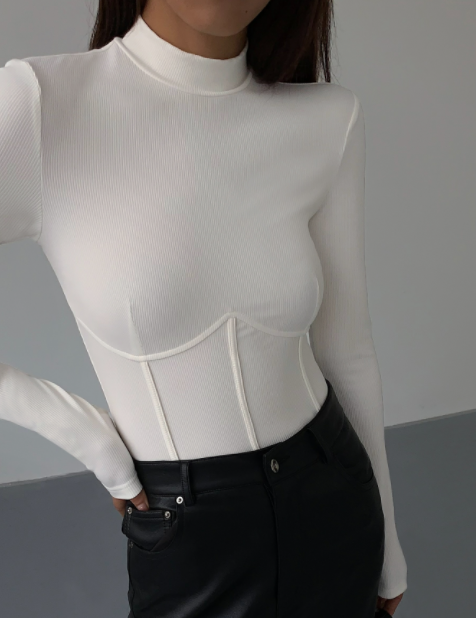 Polera Cuello Alto Negra de Punto para Mujer - Image 5