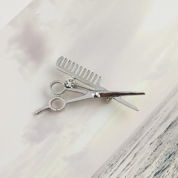 Kit de Peluquería: Tijeras, Peine y Aguja para Cuello