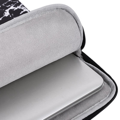 Funda Protectora para Laptop con Diseño Digital Personalizado - Image 7