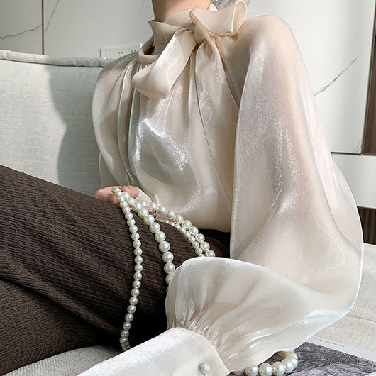 Blusa de Chifón Brillante con Mangas Largas para Mujer - Image 3