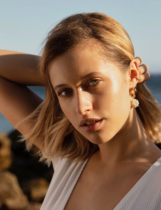 Aretes Esféricos de Perlas Tejidas a Mano para Mujer - Image 7