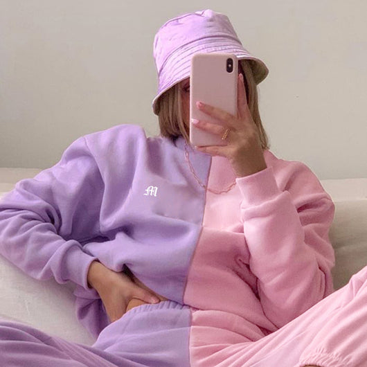 Conjunto de Sudadera y Pantalón con Bordado de Letras y Costuras Contrastantes - Image 2