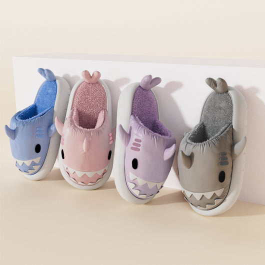 Pantuflas de Tiburón con Suela Removible para Casa - Image 3